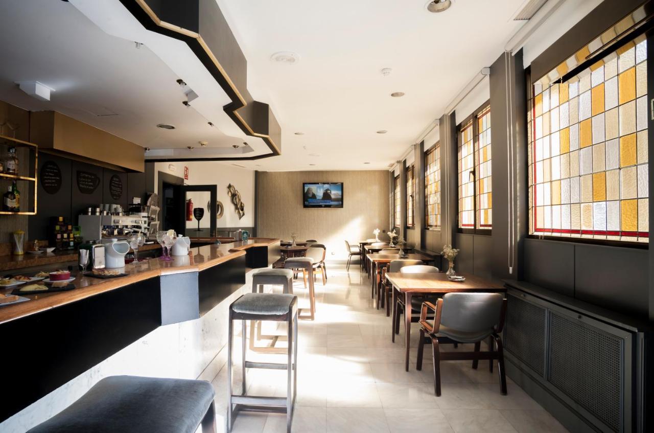 Hotel Don Carmelo Ávila Eksteriør billede