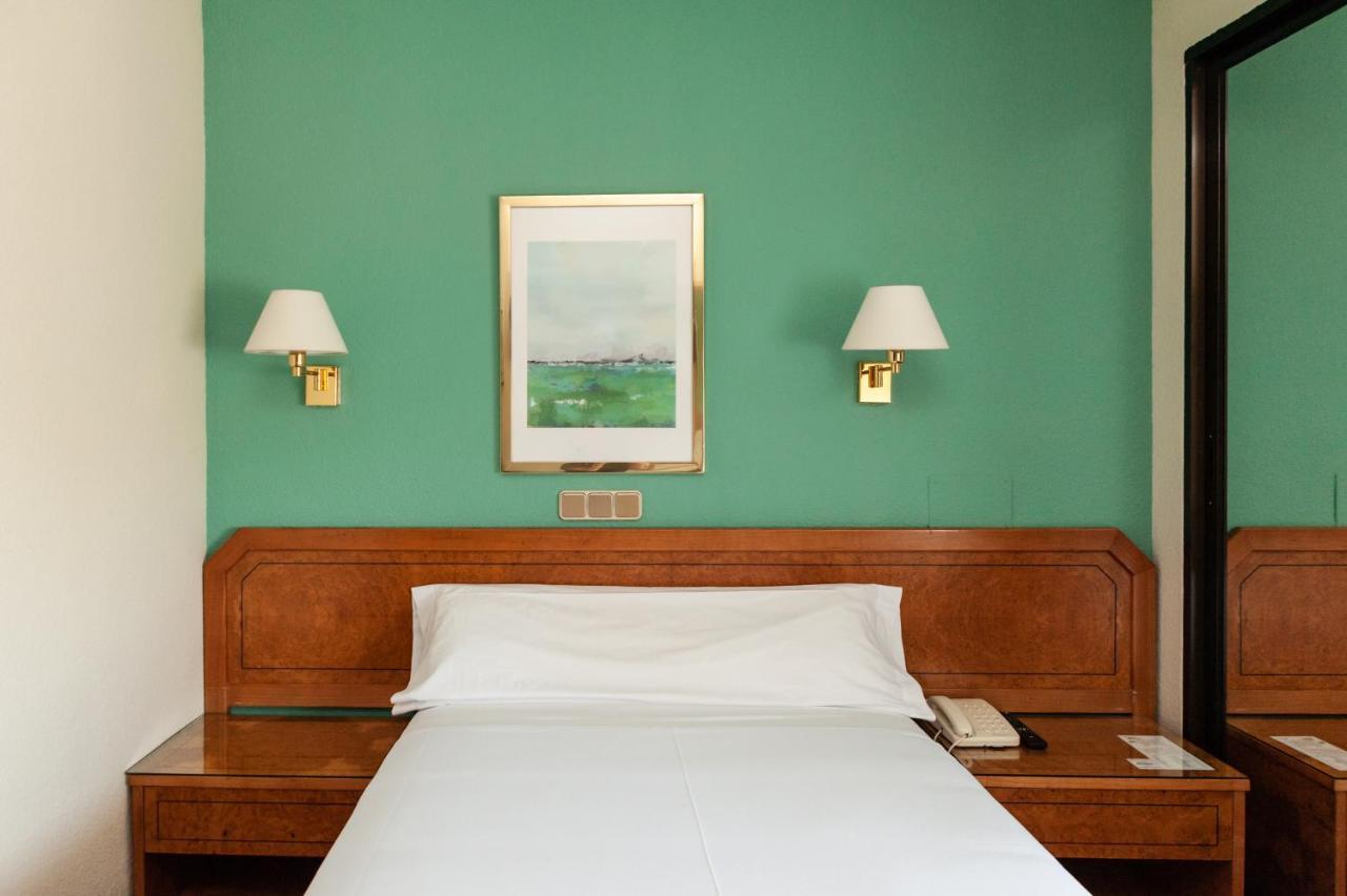 Hotel Don Carmelo Ávila Eksteriør billede