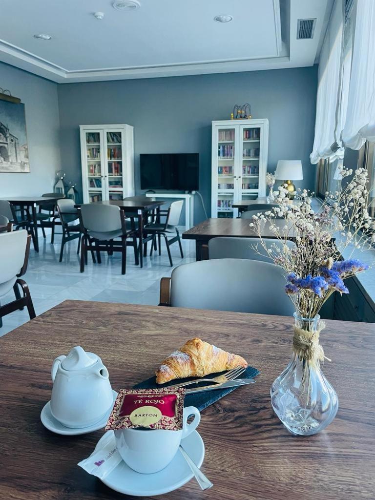 Hotel Don Carmelo Ávila Eksteriør billede