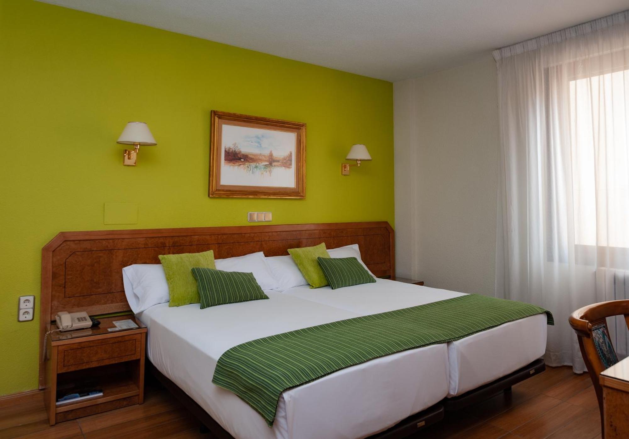 Hotel Don Carmelo Ávila Eksteriør billede